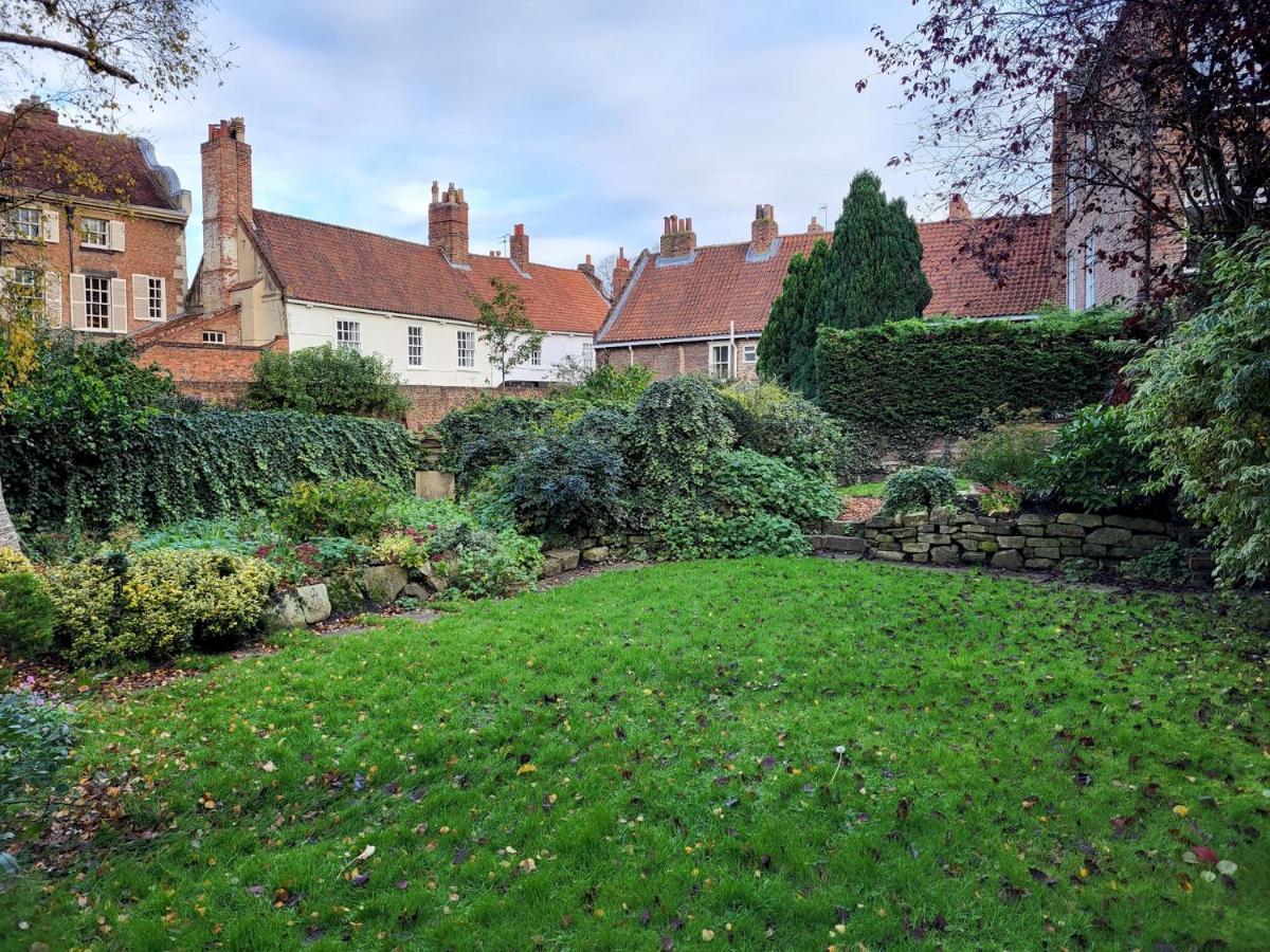 York Minster Gardenアパートメント エクステリア 写真
